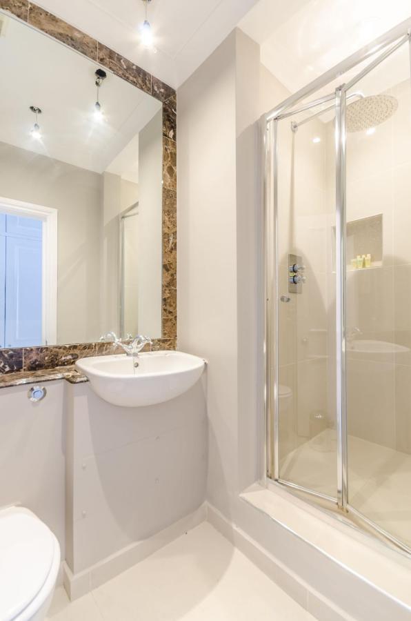 Joivy Elegant 2-bed, 2 Bath Flat With Private Terrace In South Kensington, Close To Tube Apartamento *